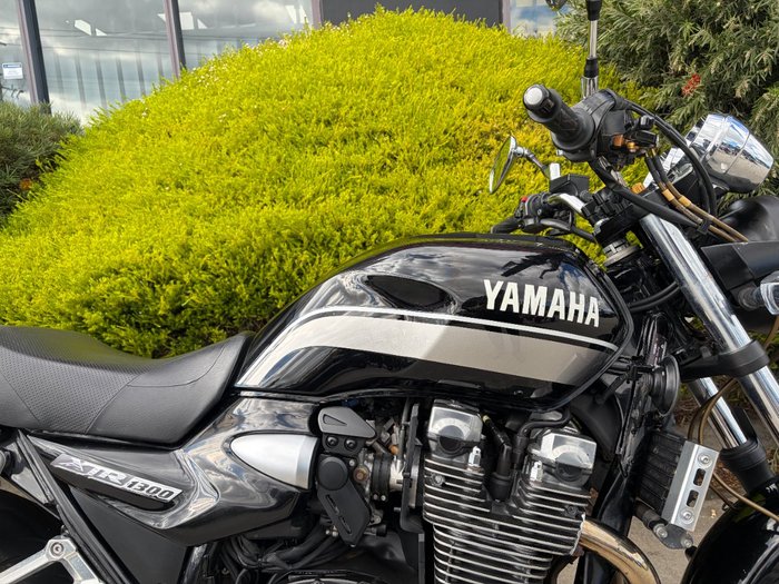 2013 Yamaha XJR1300 Black