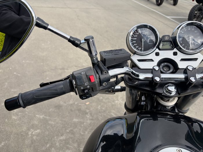 2013 Yamaha XJR1300 Black