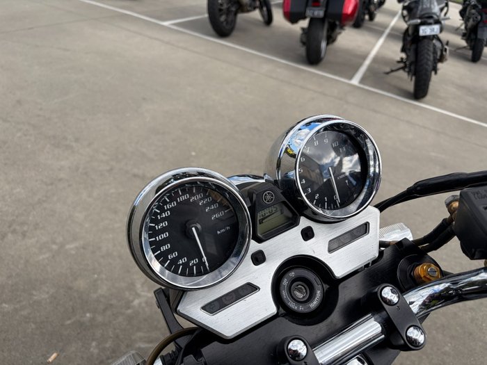 2013 Yamaha XJR1300 Black