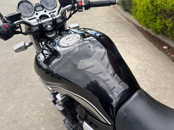 2013 Yamaha XJR1300 Black