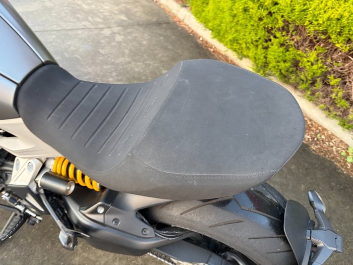 2019 DUCATI DIAVEL 1260 (SANDSTONE GREY) Grey