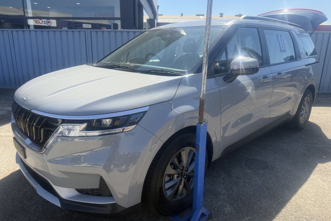 2022 KIA CARNIVAL