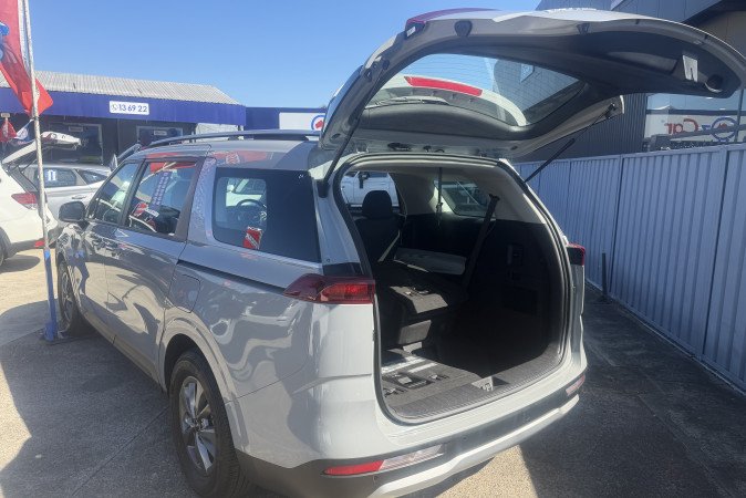 2022 KIA CARNIVAL S