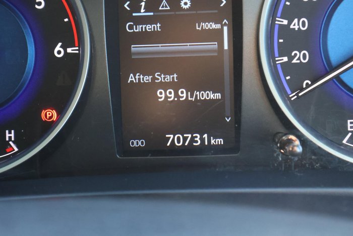 2018 Toyota Hilux SR5