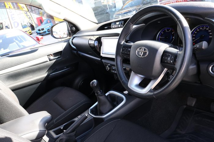 2018 Toyota Hilux SR5