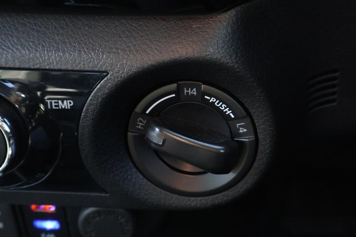 2018 Toyota Hilux SR5
