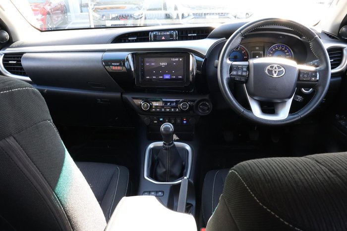 2018 Toyota Hilux SR5