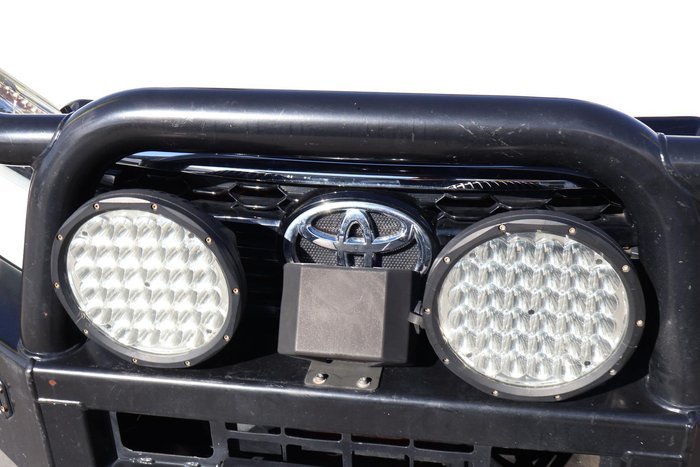 2018 Toyota Hilux SR5