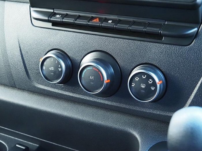 2022 Renault Master Pro 110kW