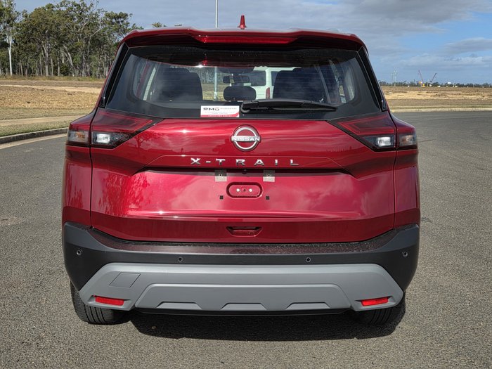 2025 Nissan X-TRAIL ST