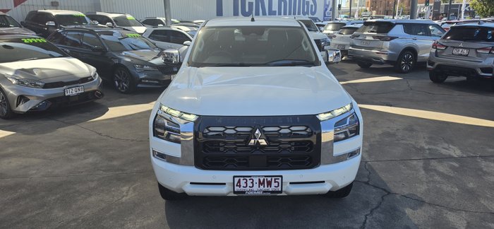2024 Mitsubishi Triton GLS