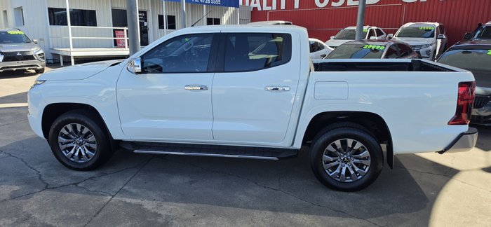 2024 Mitsubishi Triton GLS