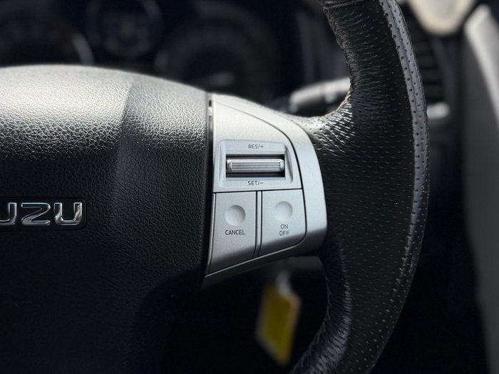 2019 Isuzu MU-X LS-U