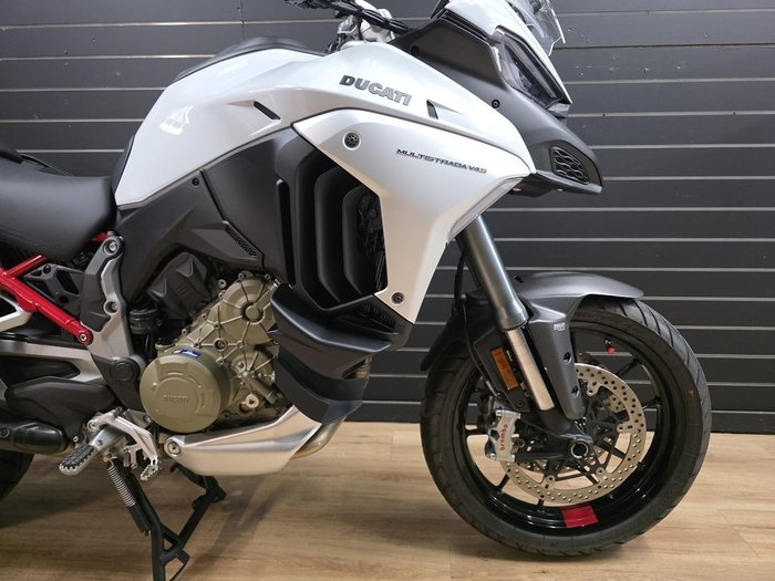 2022 DUCATI MULTISTRADA V4 S SPORT White