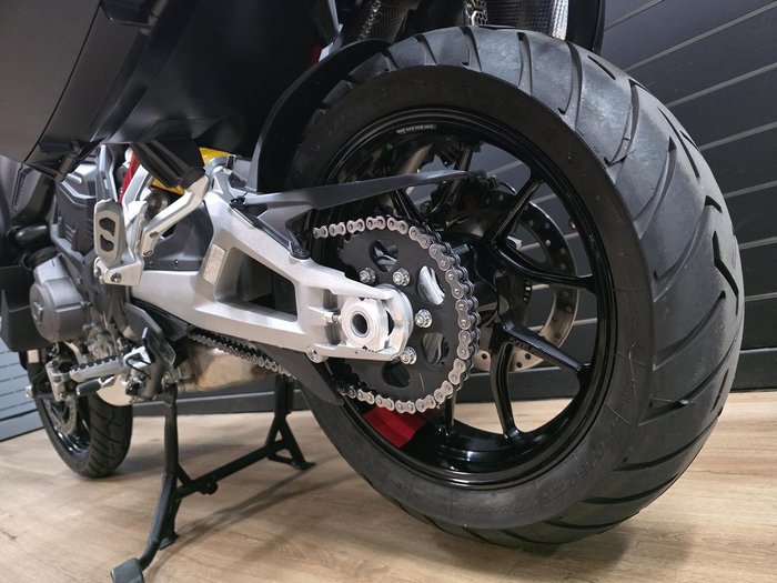 2022 DUCATI MULTISTRADA V4 S SPORT White