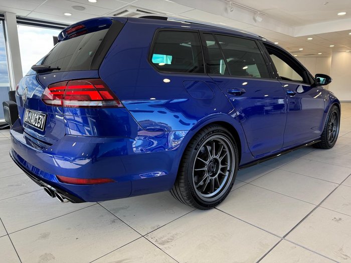 2019 Volkswagen Golf R