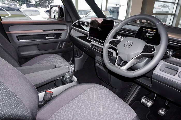 2026 Volkswagen ID. Buzz Pro BEV560