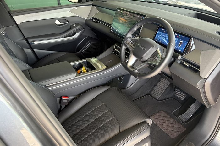 2025 BYD SEALION 8 Premium AWD