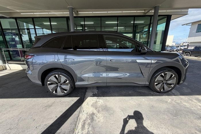 2025 BYD SEALION 8 Premium AWD