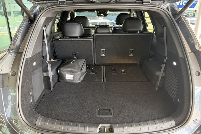 2025 BYD SEALION 8 Premium AWD