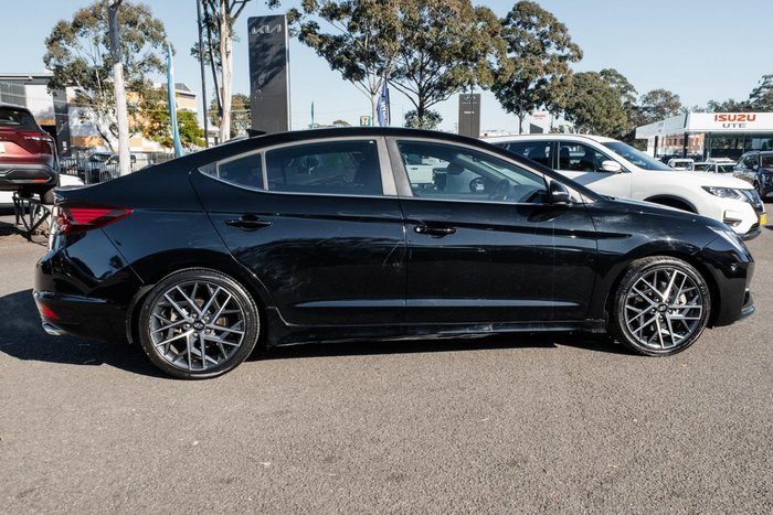 2019 Hyundai Elantra Sport