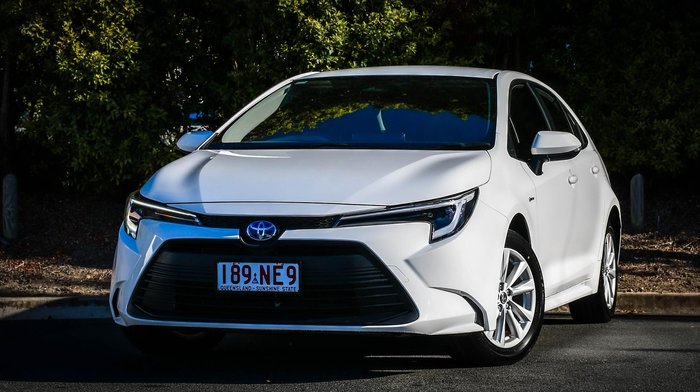 2025 Toyota Corolla Ascent Sport Hybrid