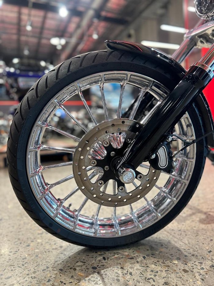 2014 Harley-Davidson Breakout 103 (FXSB) Softail Black