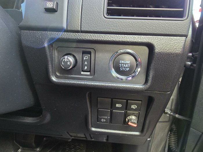2022 Toyota Landcruiser Prado GXL