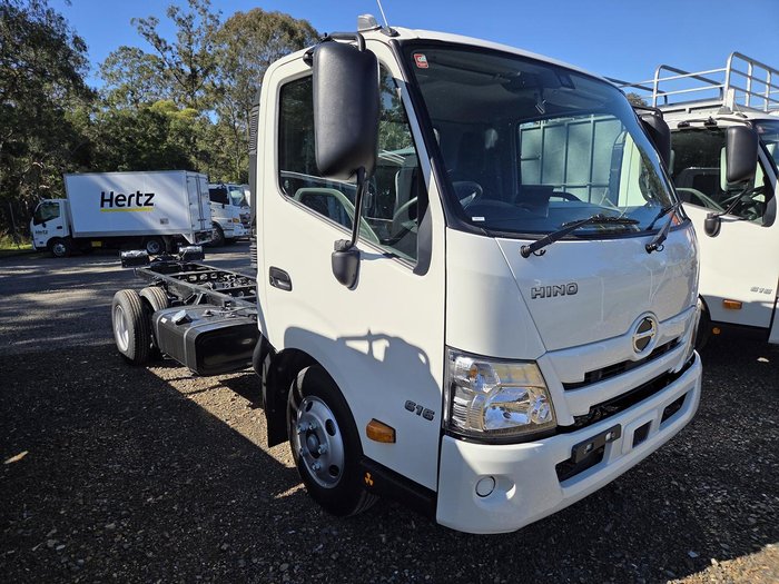 2025 Hino 300 Series