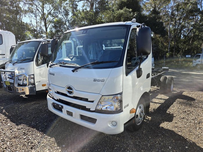 2025 Hino 300 Series 616