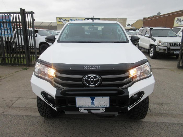 2018 Toyota Hilux SR