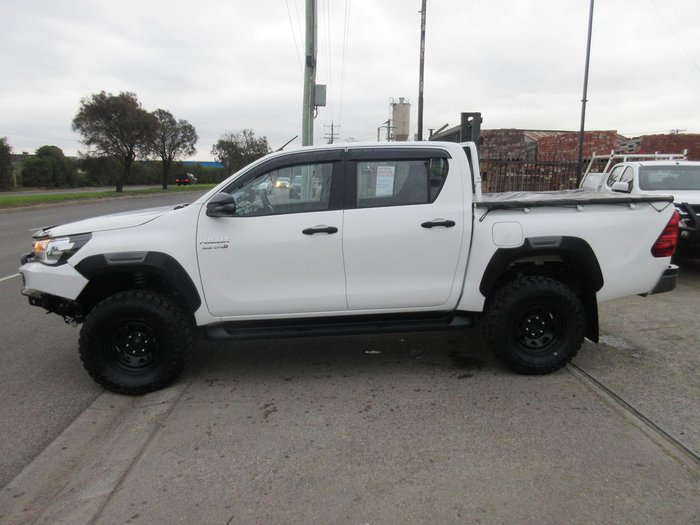 2018 Toyota Hilux SR