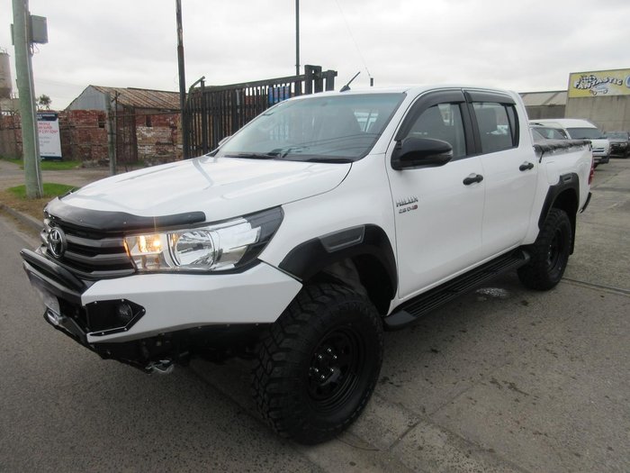 2018 Toyota Hilux SR
