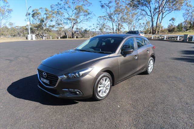 2018 MAZDA Mazda3 MAXX SPORT