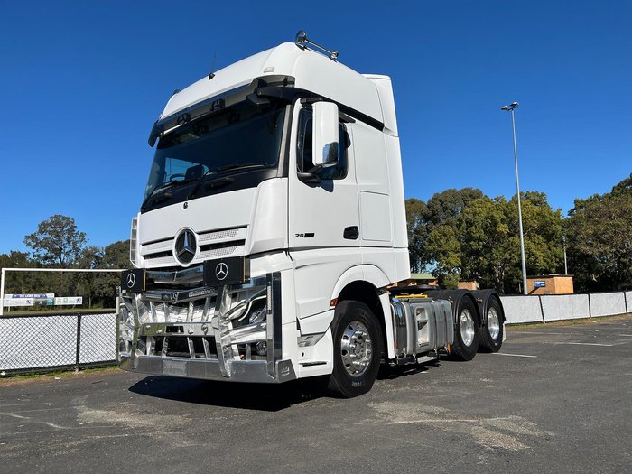 2025 Mercedes-Benz Actros