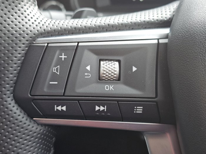 2025 Mitsubishi Outlander LS