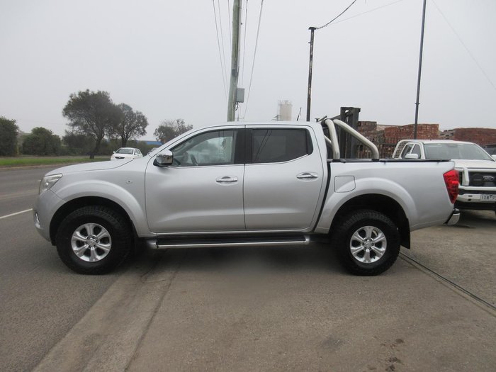 2017 Nissan Navara ST