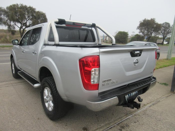 2017 Nissan Navara ST