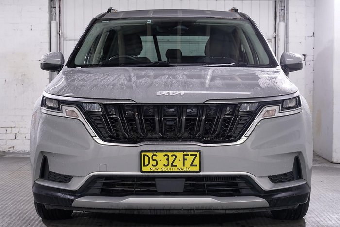 2023 Kia Carnival S