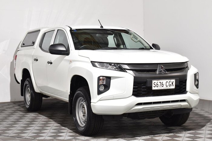 2020 Mitsubishi Triton