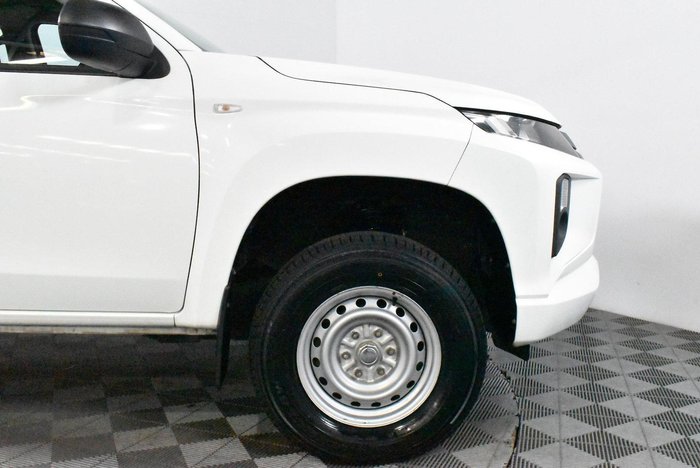 2020 Mitsubishi Triton GLX ADAS