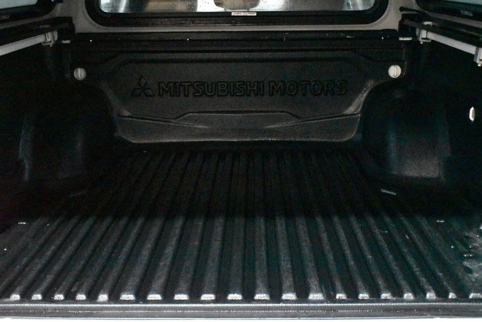 2020 Mitsubishi Triton GLX ADAS
