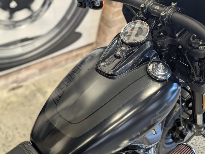 2018 Harley-Davidson Fat Bob 114 (FXFBS) Softail Black