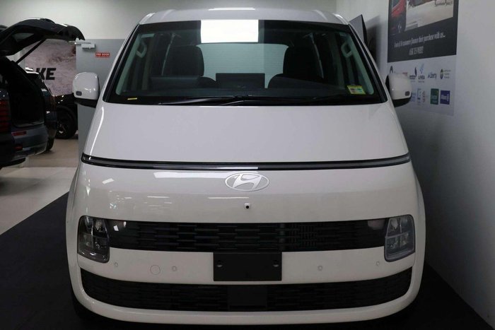 2026 Hyundai STARIA LOAD Premium