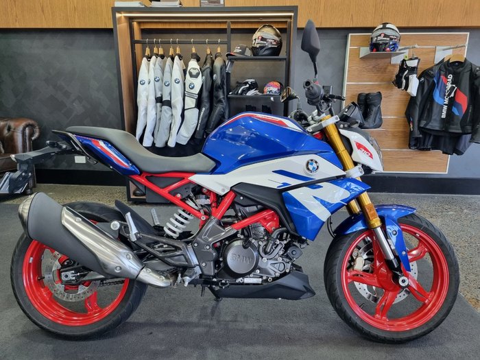 2026 BMW Motorrad G 310 R RACINGBLUE METALLIC