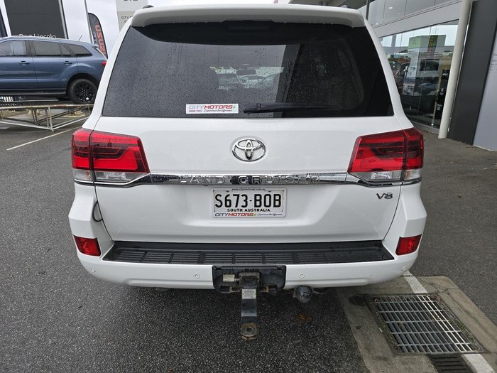 2017 Toyota Landcruiser VX
