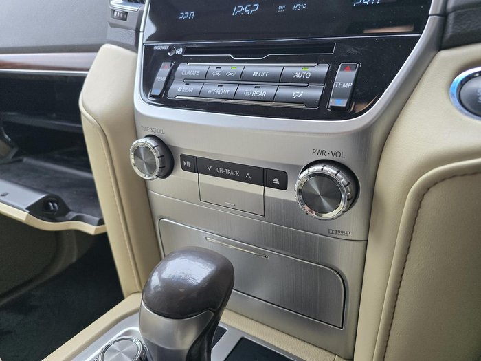 2017 Toyota Landcruiser VX