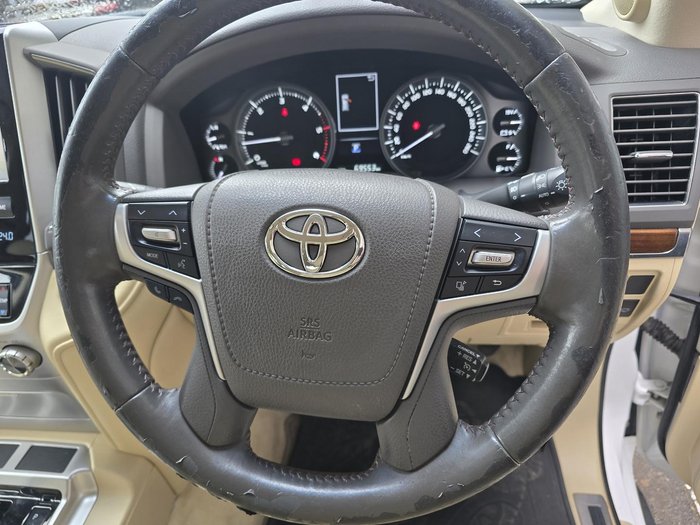 2017 Toyota Landcruiser VX