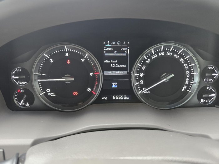 2017 Toyota Landcruiser VX