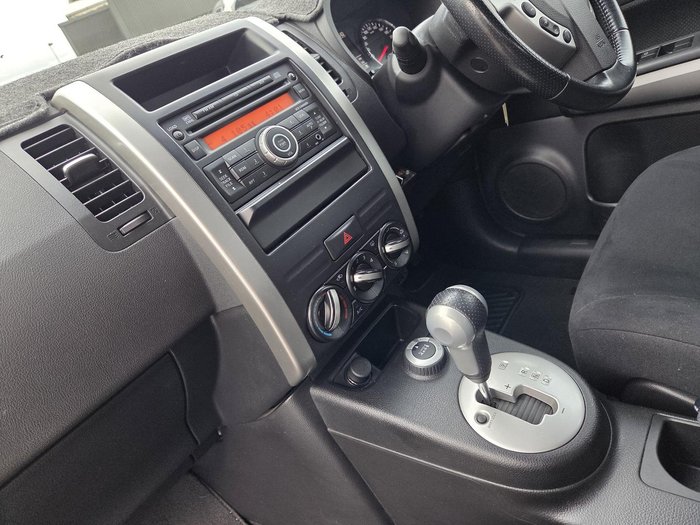 2011 Nissan X-TRAIL ST
